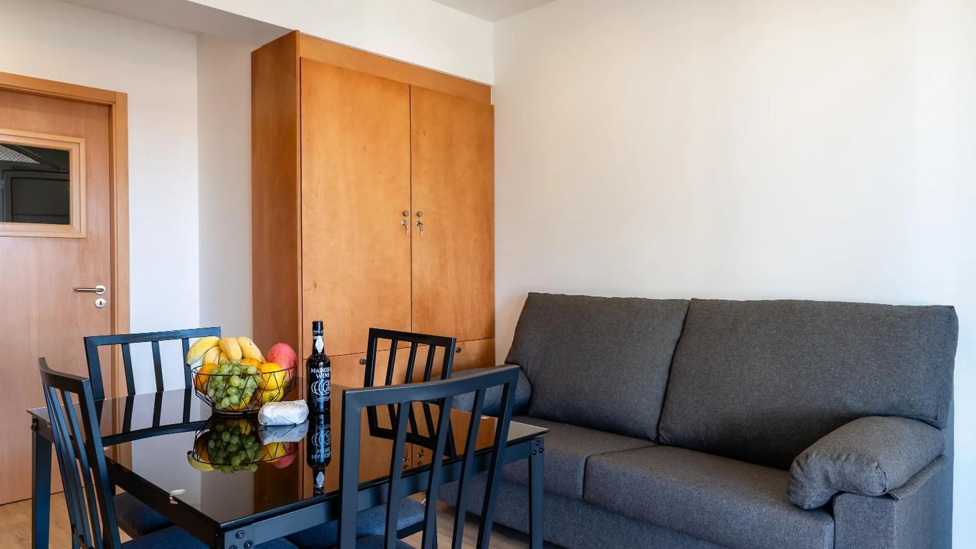 Casa Estrela Dos Reis Apartment Estreito Da Calheta